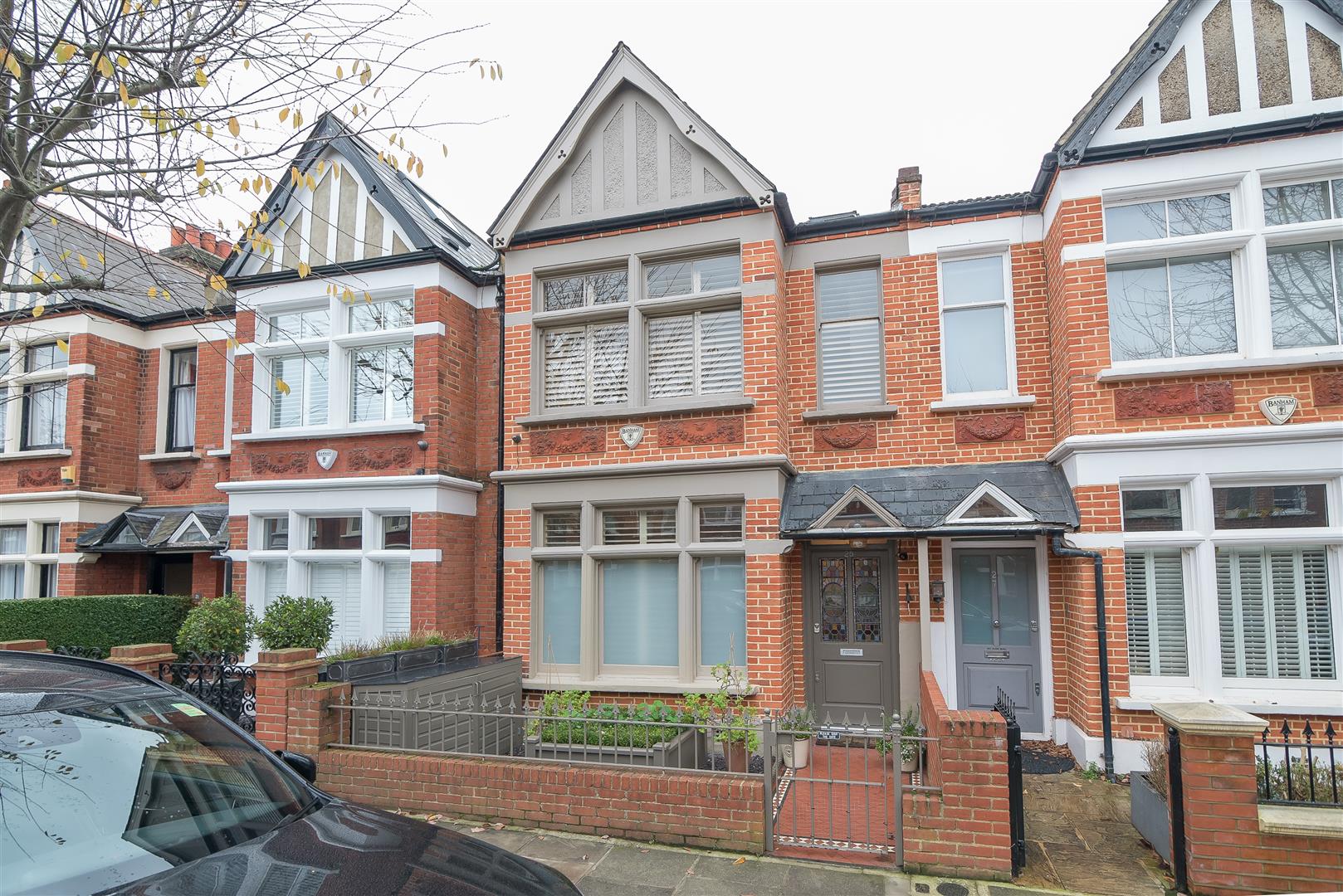 Elm Grove Road, Barnes Laurent Residential